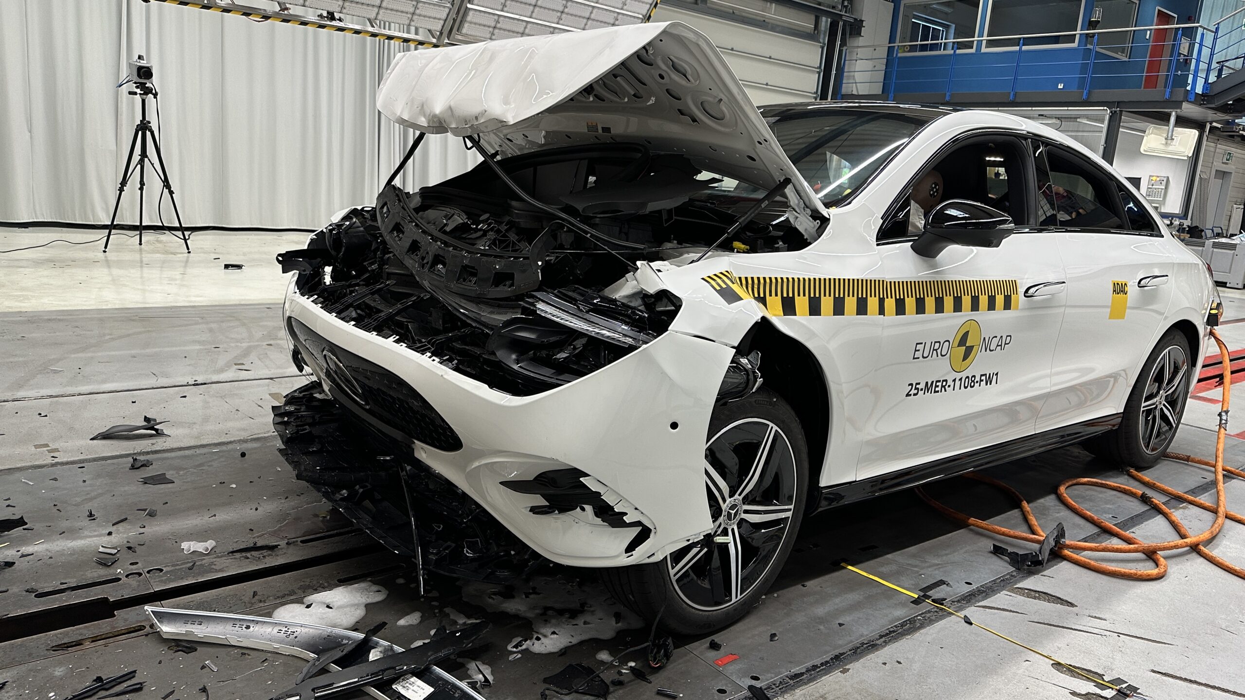 2026 Mercedes CLA çarpışma testinden kaç puan aldı?