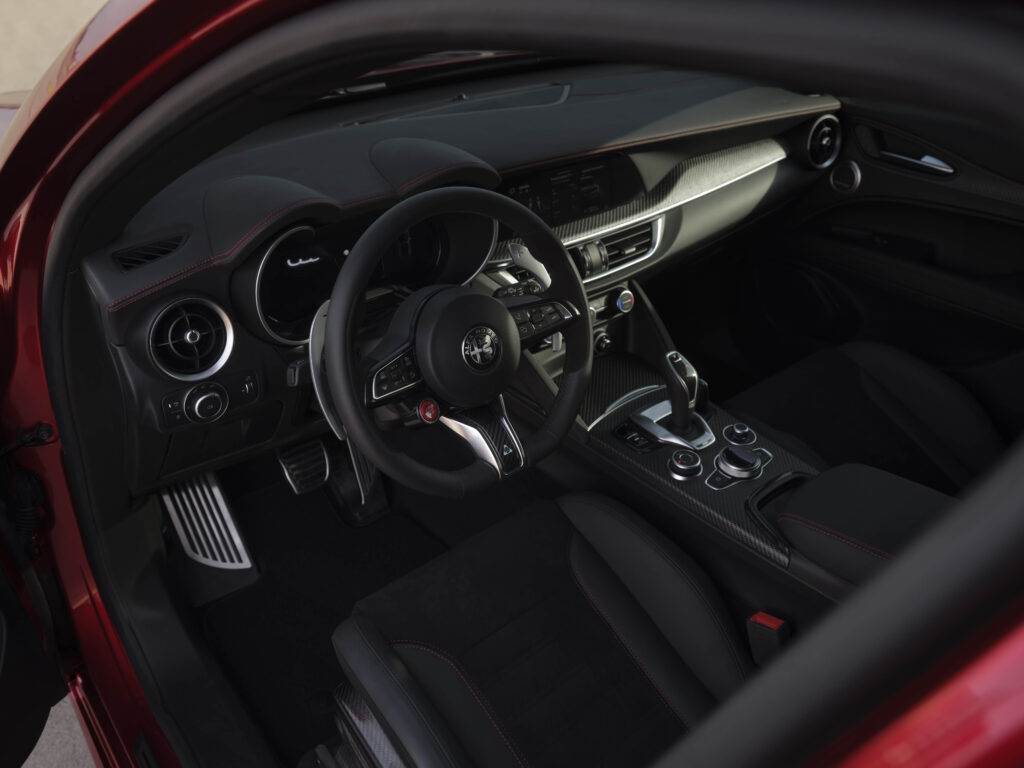Sadece 63 adet üretilecek olan Alfa Romeo tanıtıldı