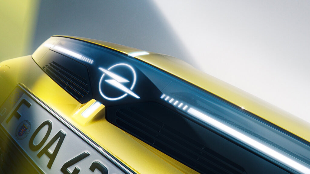 Yeni Opel Astra tanıtıldı