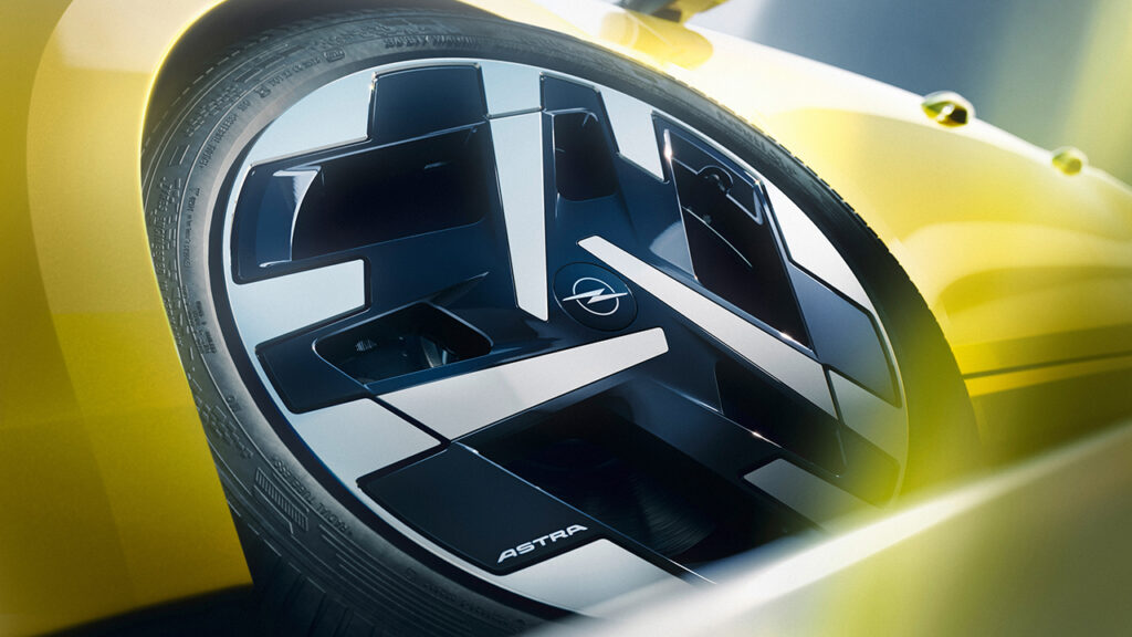 Yeni Opel Astra tanıtıldı