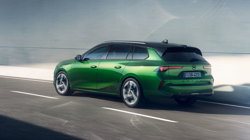 Yeni Opel Astra tanıtıldı