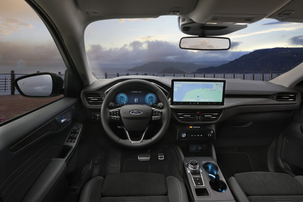 Yeni Ford Kuga Active X Türkiye’de Fiyatı ve Özellikleri!