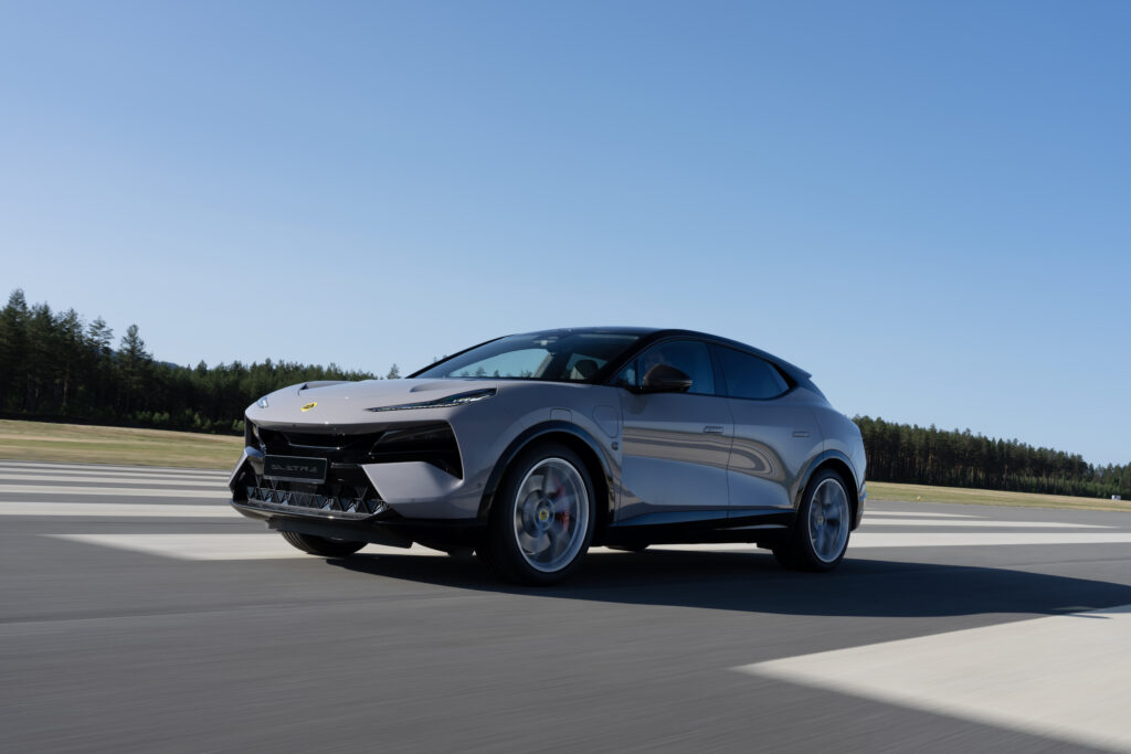 Dünyanın en hızlı SUV’ları (2026)