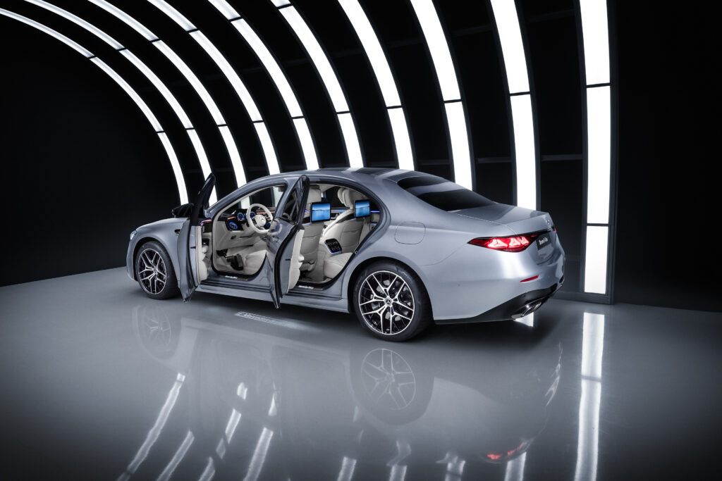Yeni Mercedes-Benz S-Serisi: Her Detayda Rafine Edildi