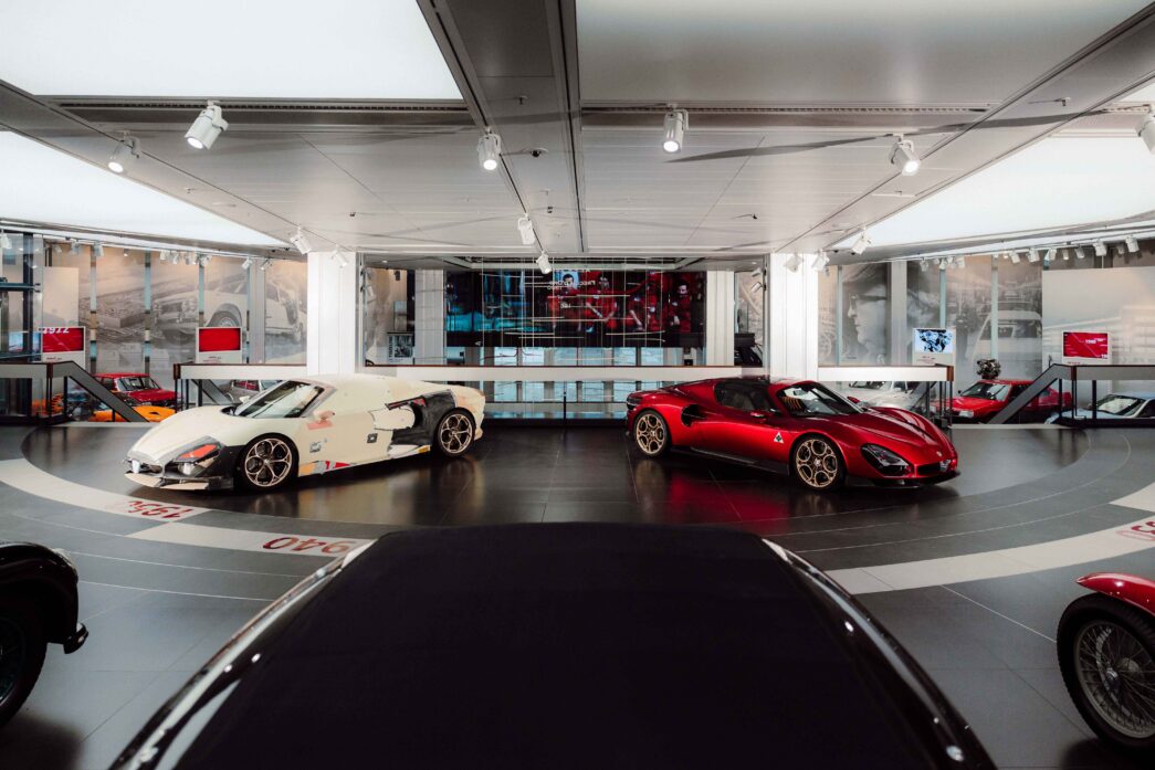 Sadece 33 Adet Üretilen Efsanevi Alfa Romeo 33 Stradale Müze’ye Döndü