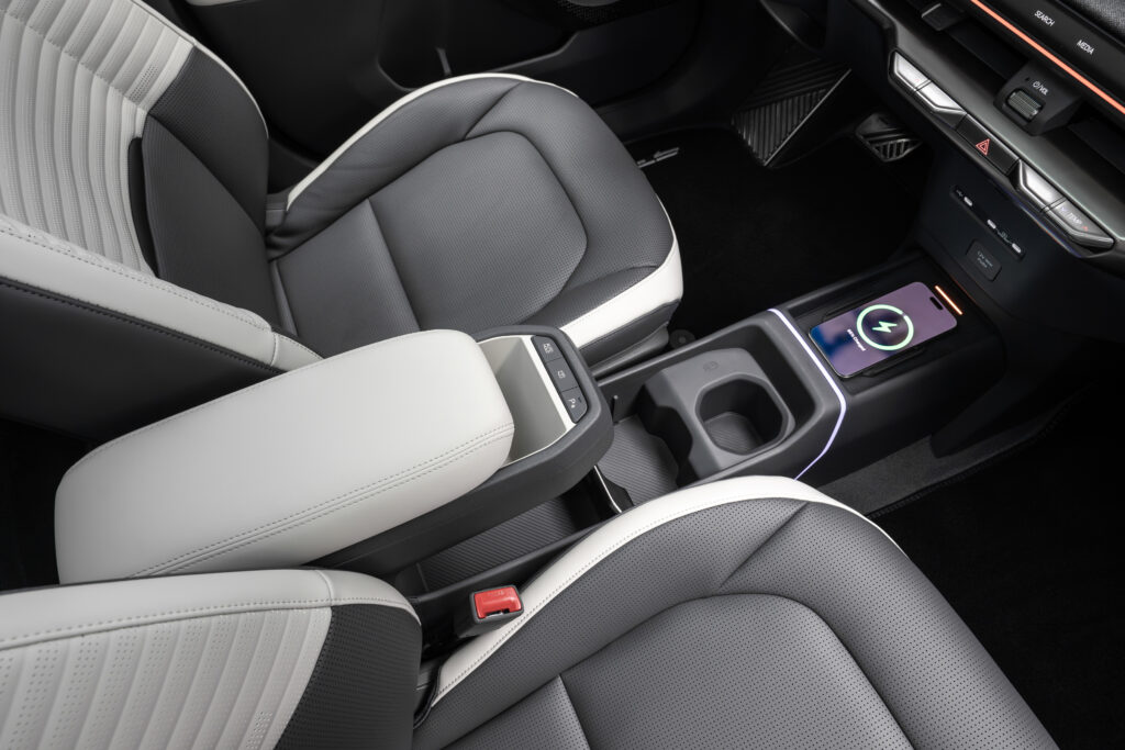 Yeni Kia EV2 Tanıtıldı: Markanın En Erişilebilir Elektrikli B-SUV Modeli Sahneye Çıktı