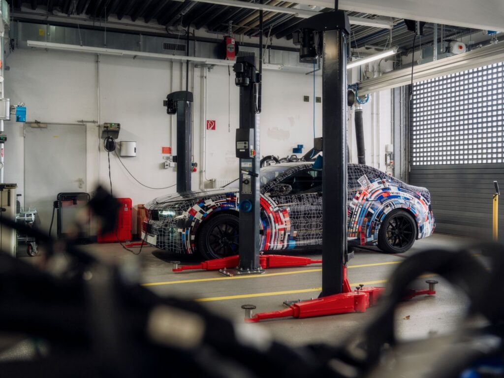 Yeni Elektrikli BMW M3’ün detayları ortaya çıktı