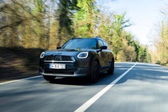MINI Countryman Türkiye’ye Özel İki Yeni Versiyonla Genişledi