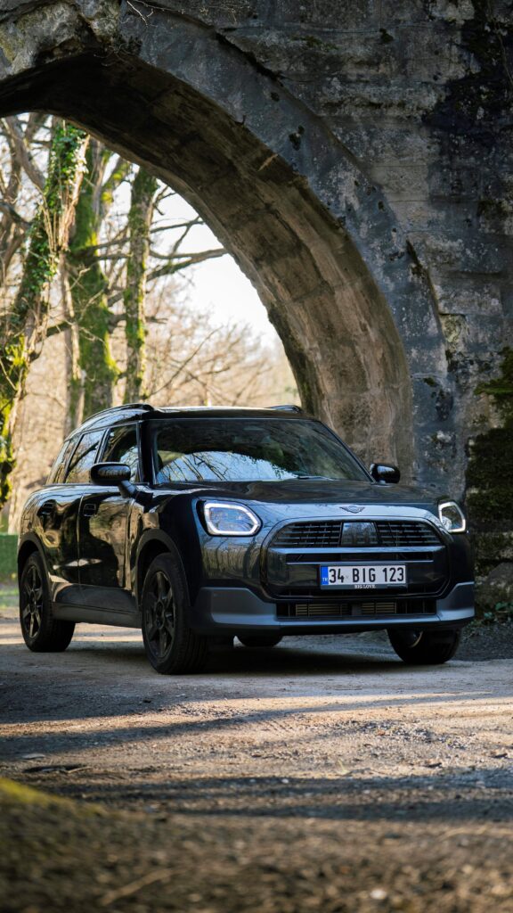 MINI Countryman Türkiye’ye Özel İki Yeni Versiyonla Genişledi