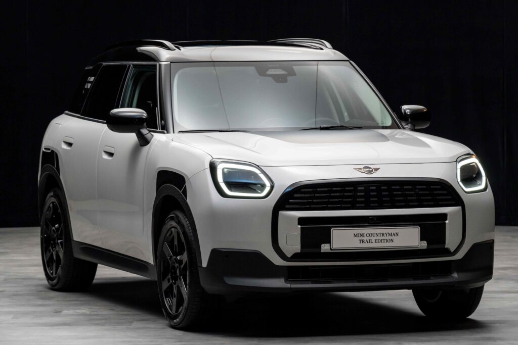 MINI Countryman Türkiye’ye Özel İki Yeni Versiyonla Genişledi