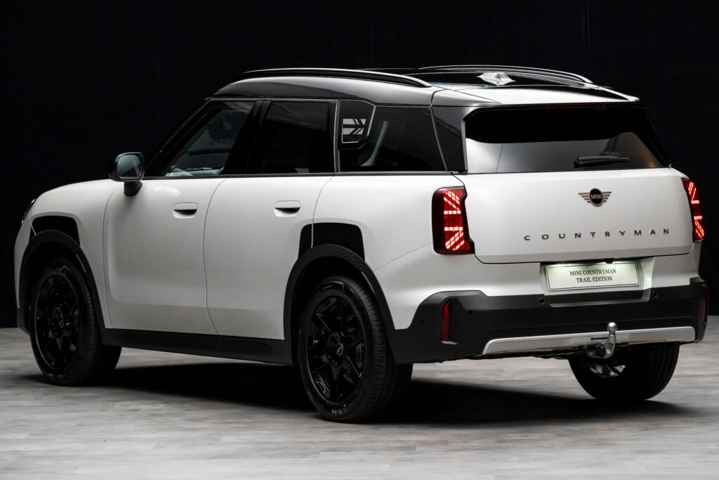 MINI Countryman Türkiye’ye Özel İki Yeni Versiyonla Genişledi