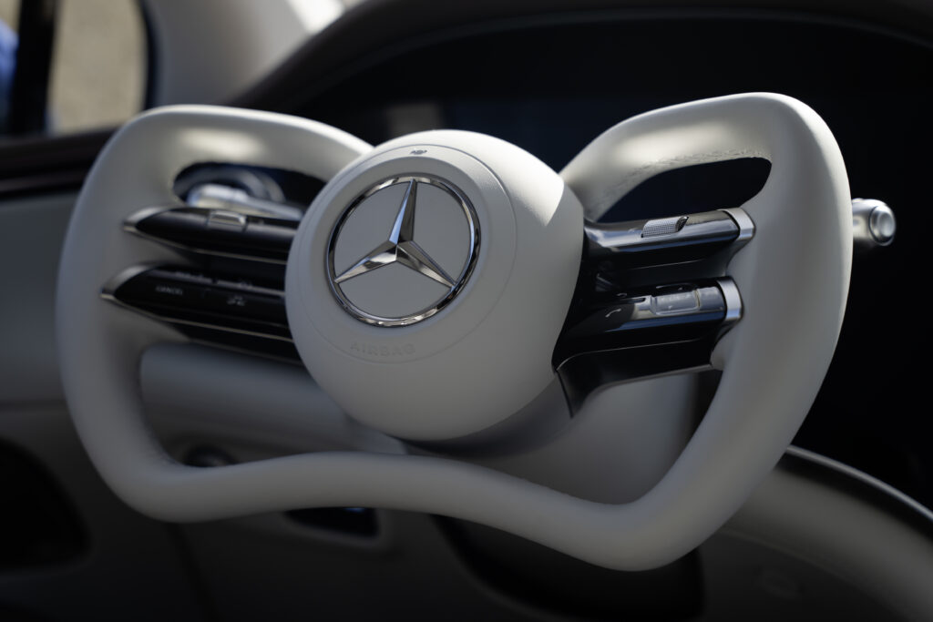 Mercedes-Benz EQS’te Yeni Dönem: Steer-by-Wire Direksiyon Teknolojisi Geliyor