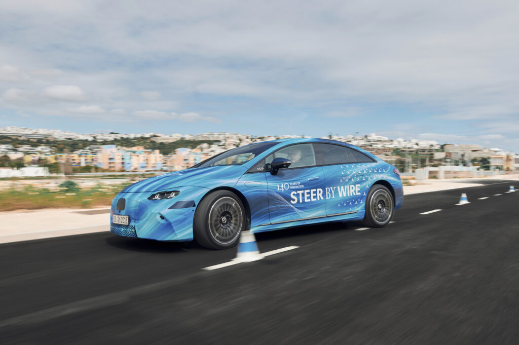 Mercedes-Benz EQS’te Yeni Dönem: Steer-by-Wire Direksiyon Teknolojisi Geliyor