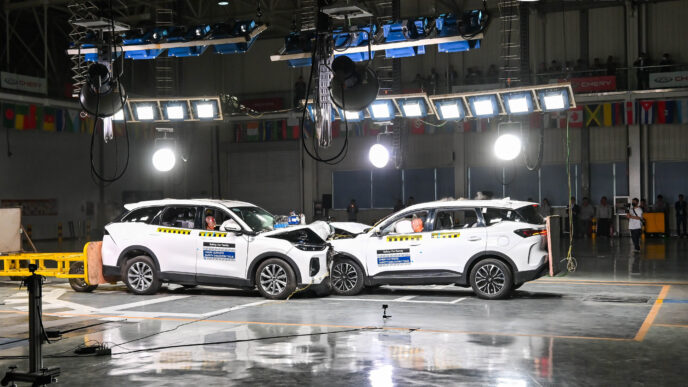 Chery TIGGO9 Üç Araçlı Çarpışma Testini Başarıyla Tamamladı