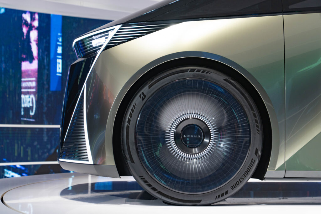 Lexus Milano Tasarım Haftası 2026’da Geleceğin Mobilitesini Sergiliyor