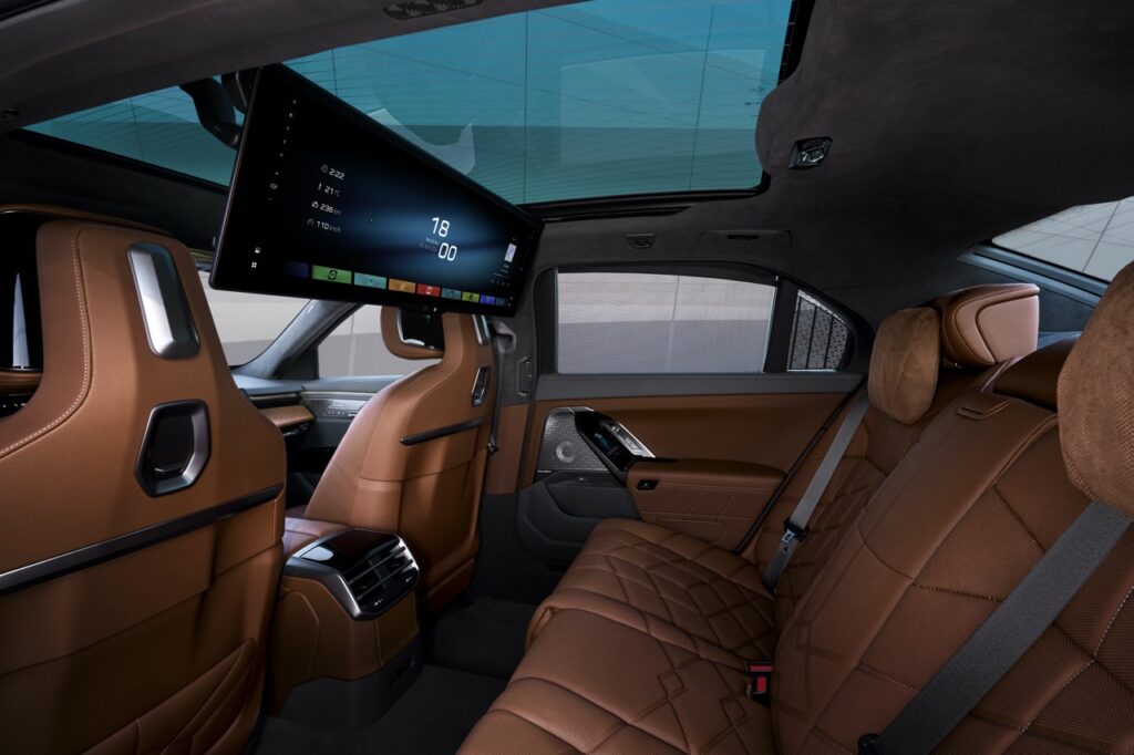 Yeni BMW 7 Serisi Tanıtıldı: 720 KM Elektrikli Menzil ve Neue Klasse Teknolojisi