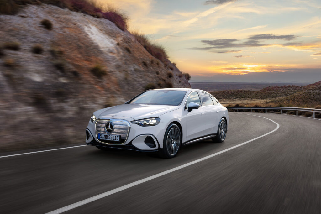 Mercedes-Benz Yeni Elektrikli C-Serisi’ni Tanıttı: 762 KM Menzil