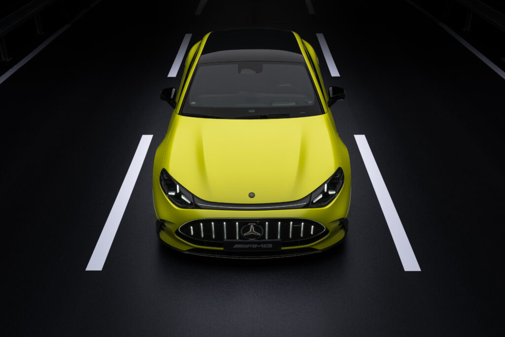 Yeni Mercedes-AMG GT 4-Kapı Coupé Tanıtıldı: 1.169 HP Güç ve 600 kW Şarj Teknolojisi