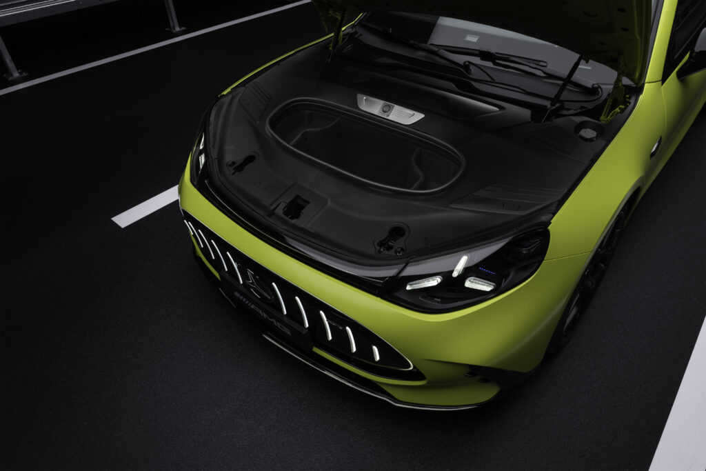 Yeni Mercedes-AMG GT 4-Kapı Coupé Tanıtıldı: 1.169 HP Güç ve 600 kW Şarj Teknolojisi