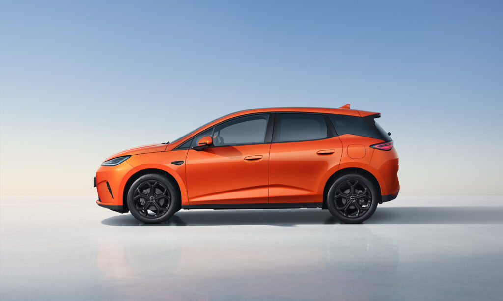 BYD DOLPHIN G DM-i ile 1000 km menzil