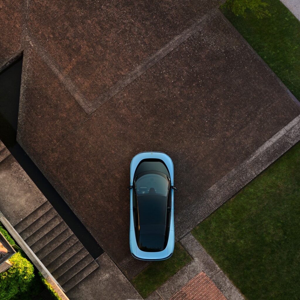 Ferrari Luce Tanıtıldı: 1050 HP Güç ve Elektrikli Ferrari Dönemi Başlıyor