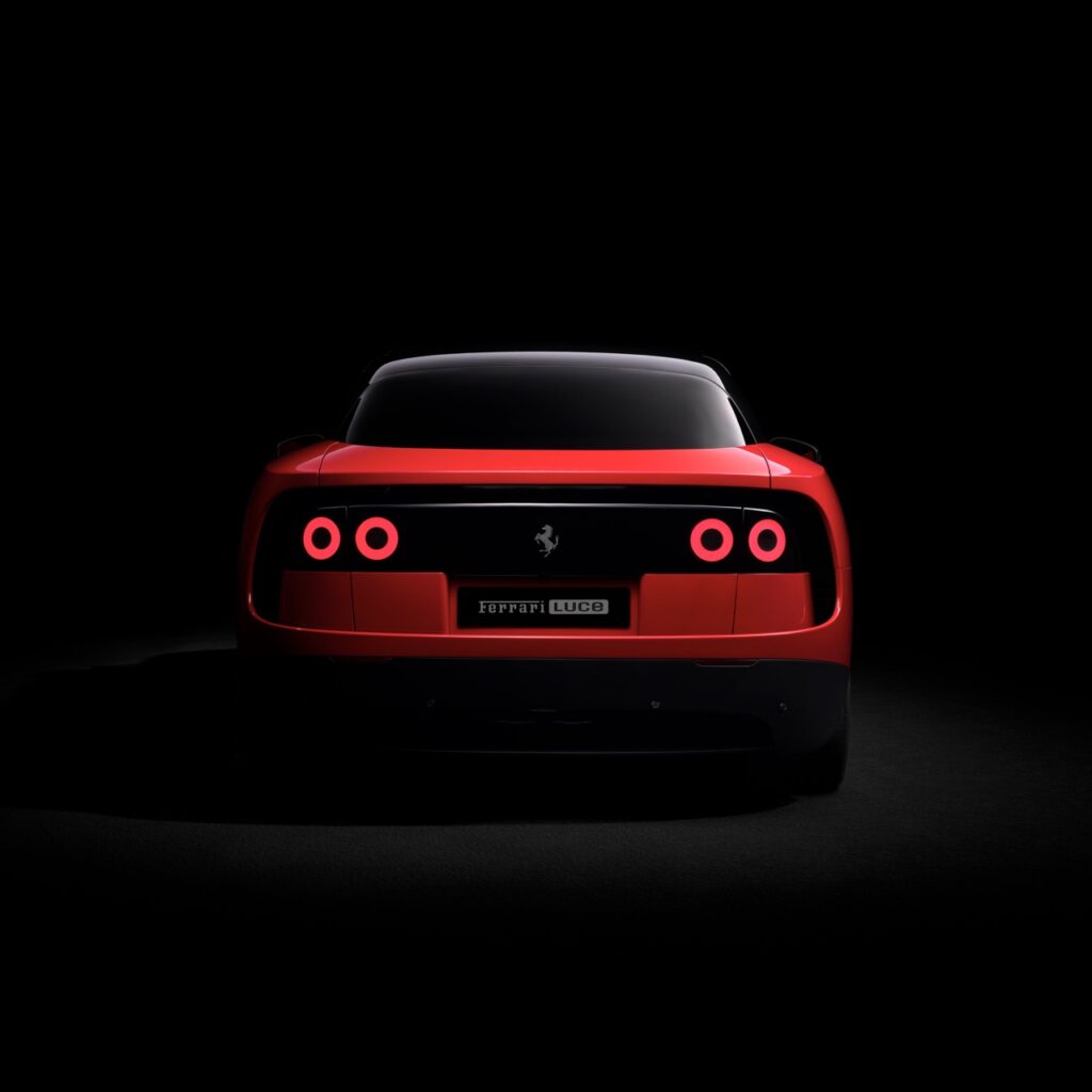 Ferrari Luce Tanıtıldı: 1050 HP Güç ve Elektrikli Ferrari Dönemi Başlıyor