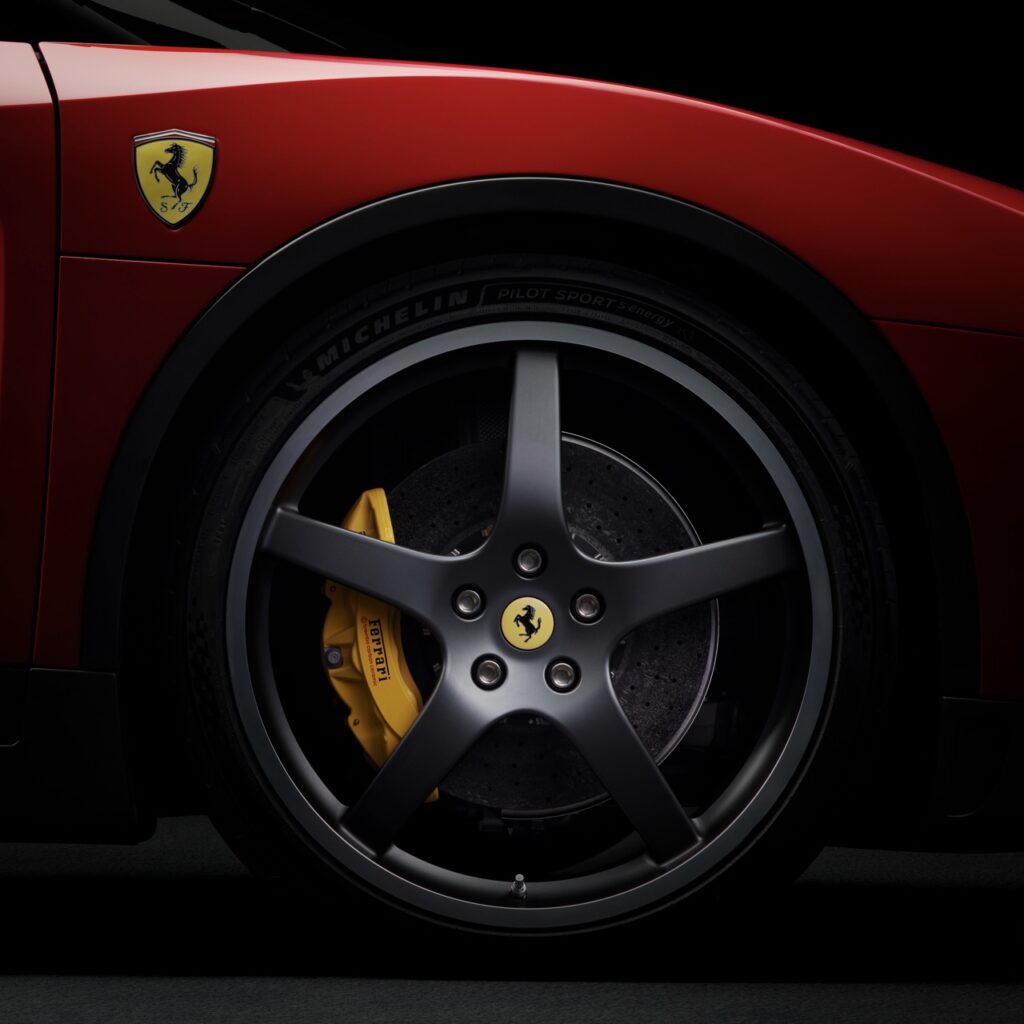 Ferrari Luce Tanıtıldı: 1050 HP Güç ve Elektrikli Ferrari Dönemi Başlıyor