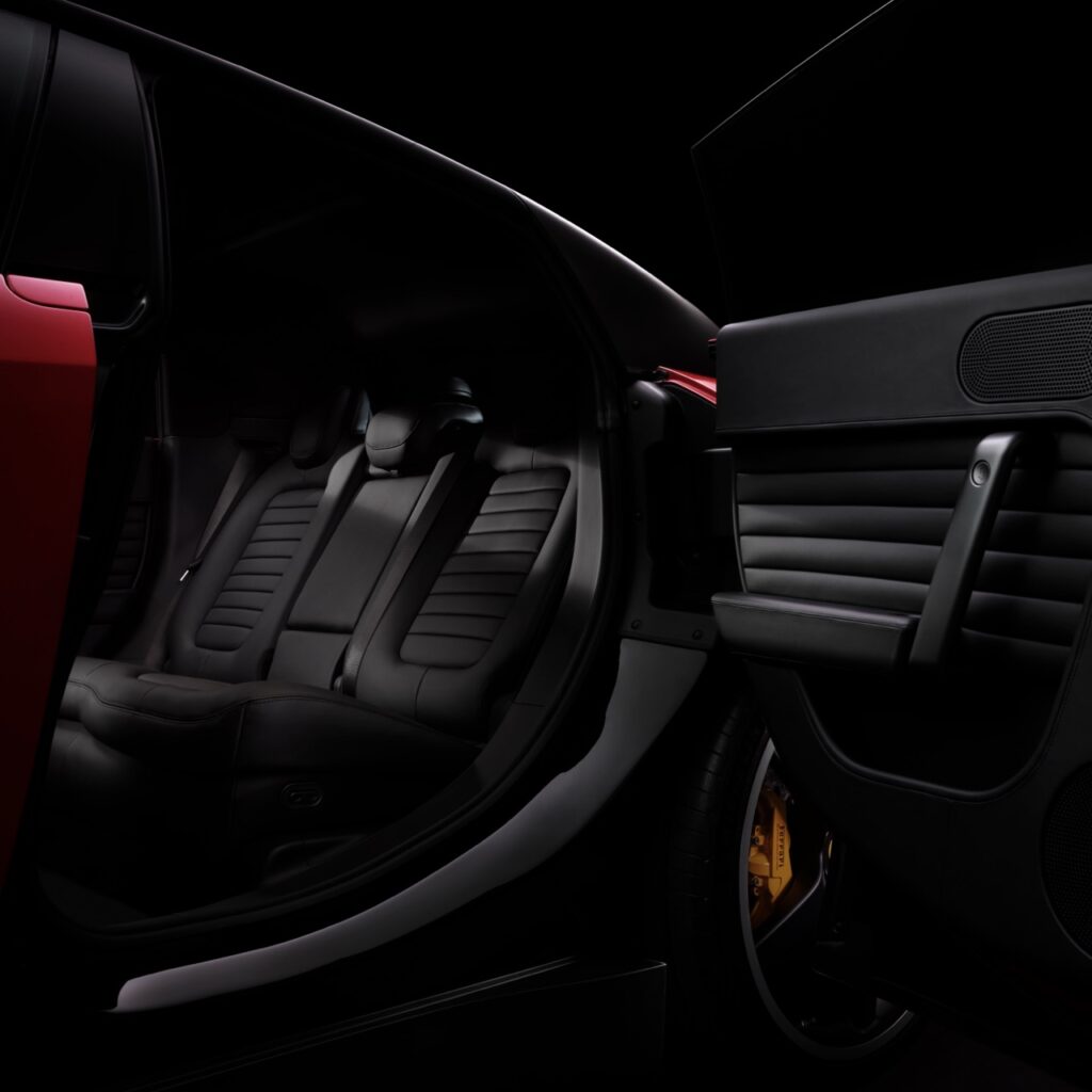 Ferrari Luce Tanıtıldı: 1050 HP Güç ve Elektrikli Ferrari Dönemi Başlıyor