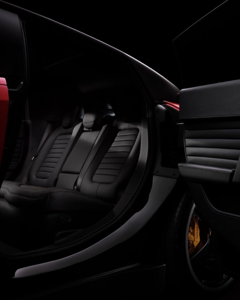 Ferrari Luce Tanıtıldı: 1050 HP Güç ve Elektrikli Ferrari Dönemi Başlıyor