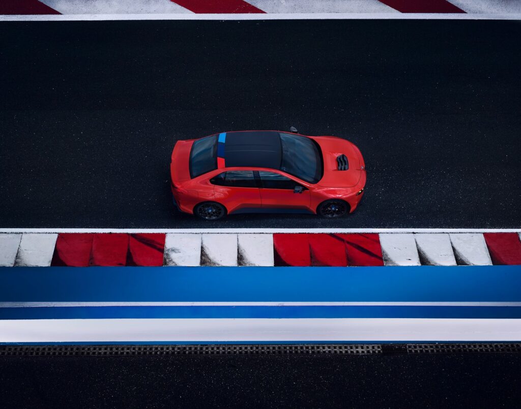 Elektrikli Geleceğin Şifresi: BMW M Concept Neue Klasse Tanıtıldı