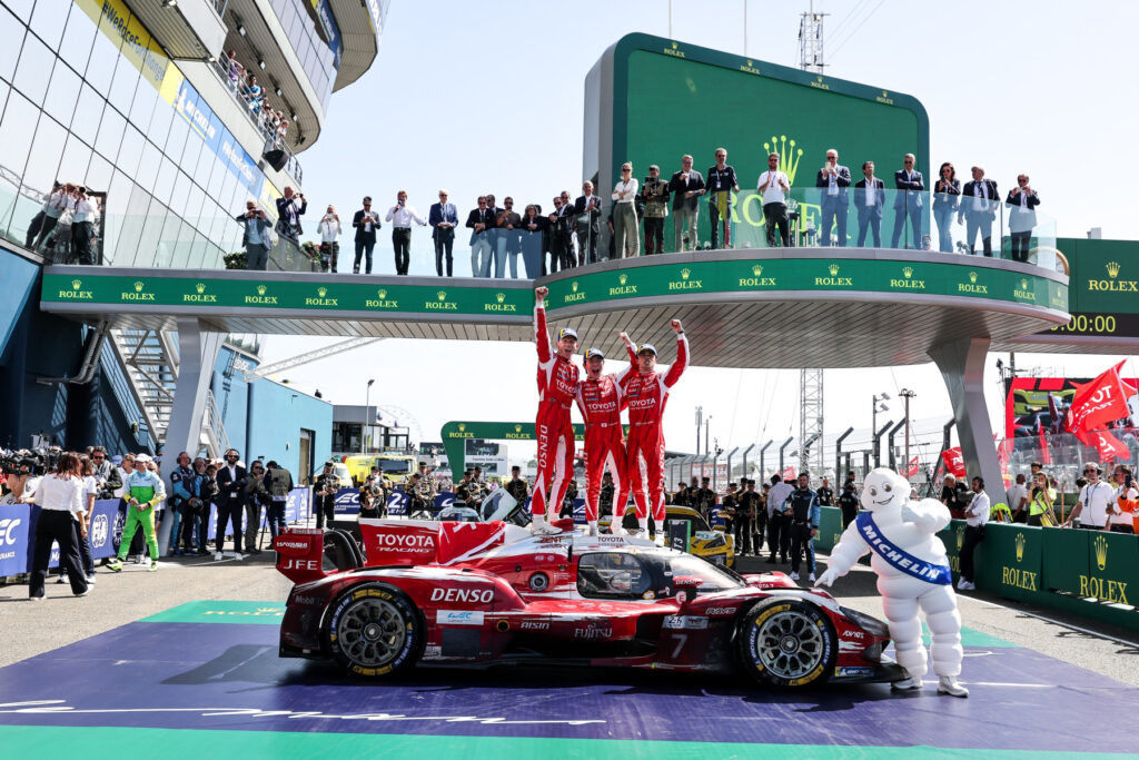 Toyota Le Mans 24 Saat Yarışı’nda Altıncı Zaferini Kazandı