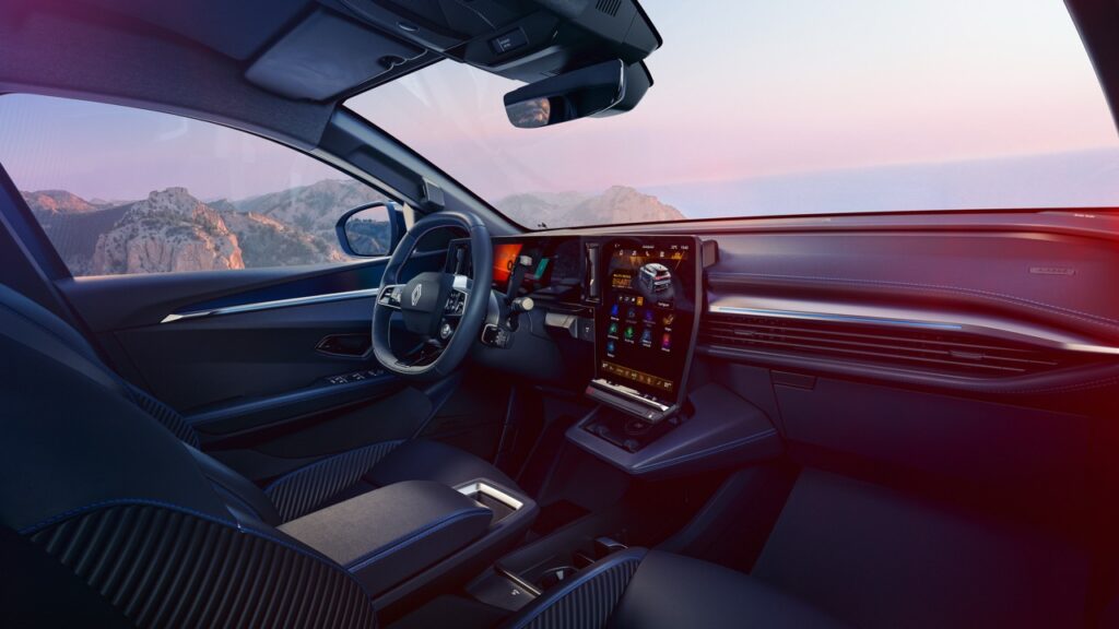 Yeni Renault Megane E-Tech Electric Makyajlandı: İşte 2026 Özellikleri ve Menzili!