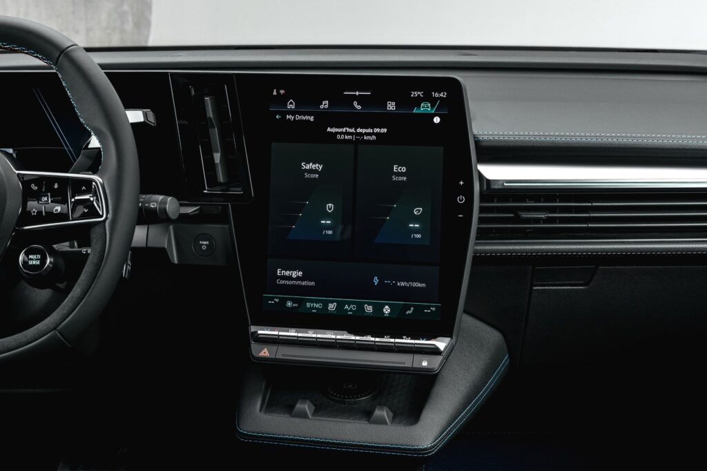 Yeni Renault Megane E-Tech Electric Makyajlandı: İşte 2026 Özellikleri ve Menzili!