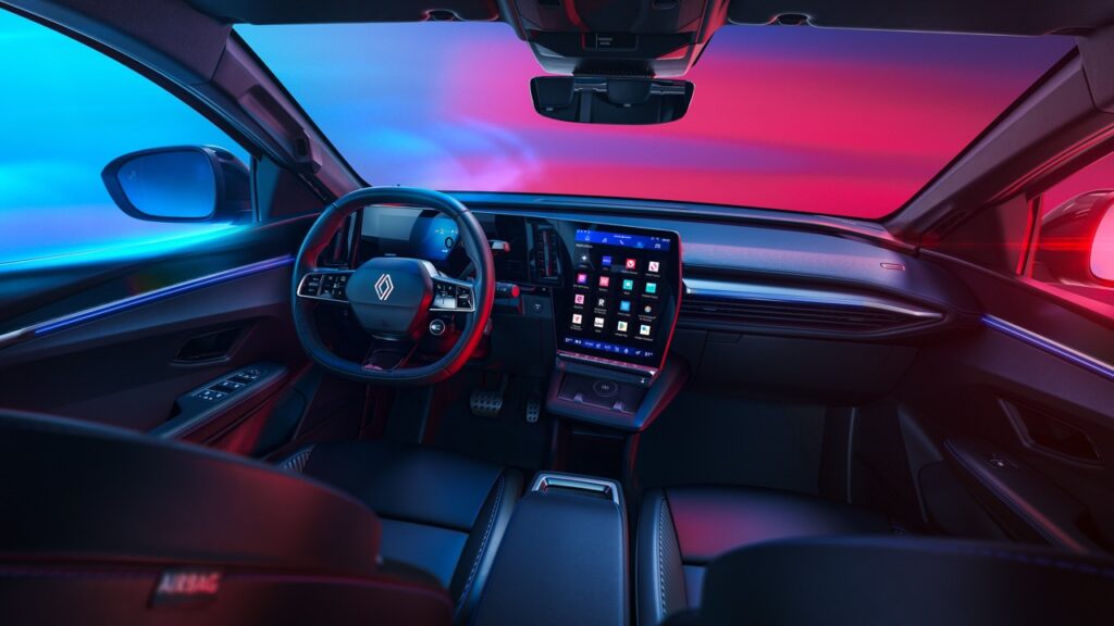 Yeni Renault Megane E-Tech Electric Makyajlandı: İşte 2026 Özellikleri ve Menzili!