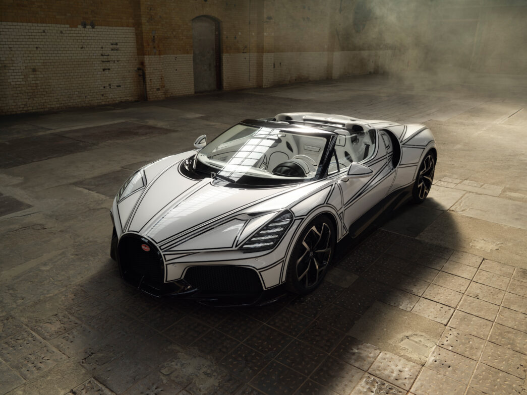 Bugatti W16 Mistral Blanc Éternel: Gerçek Porselen Detaylı Hiper Otomobil