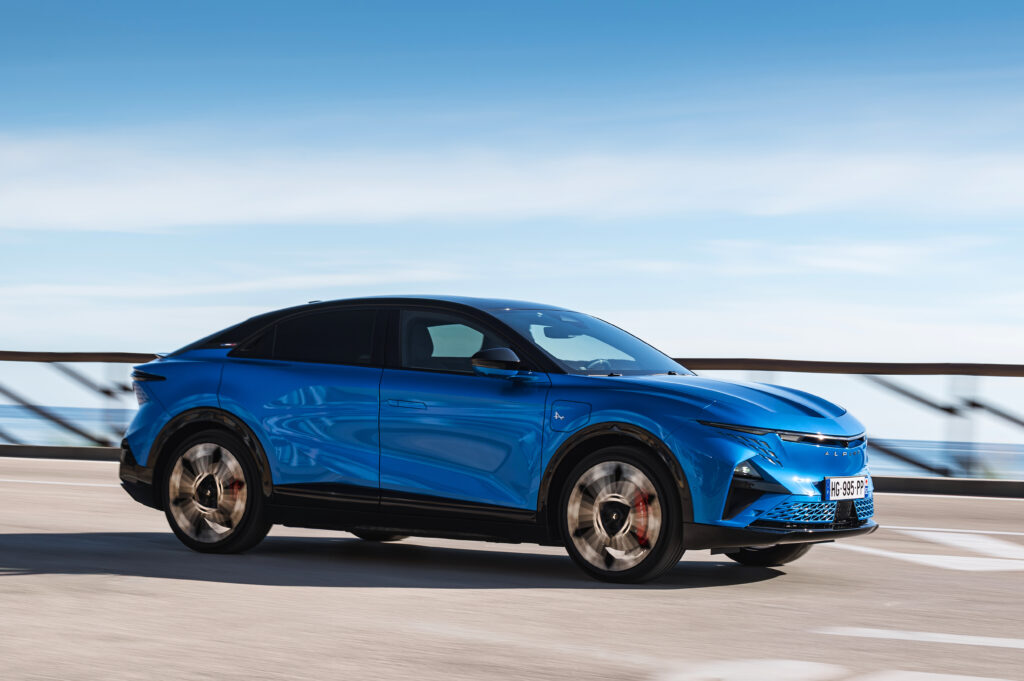 Yeni Alpine A390 Türkiye’de Satışa Sunuldu: Fiyatı ve Özellikleri