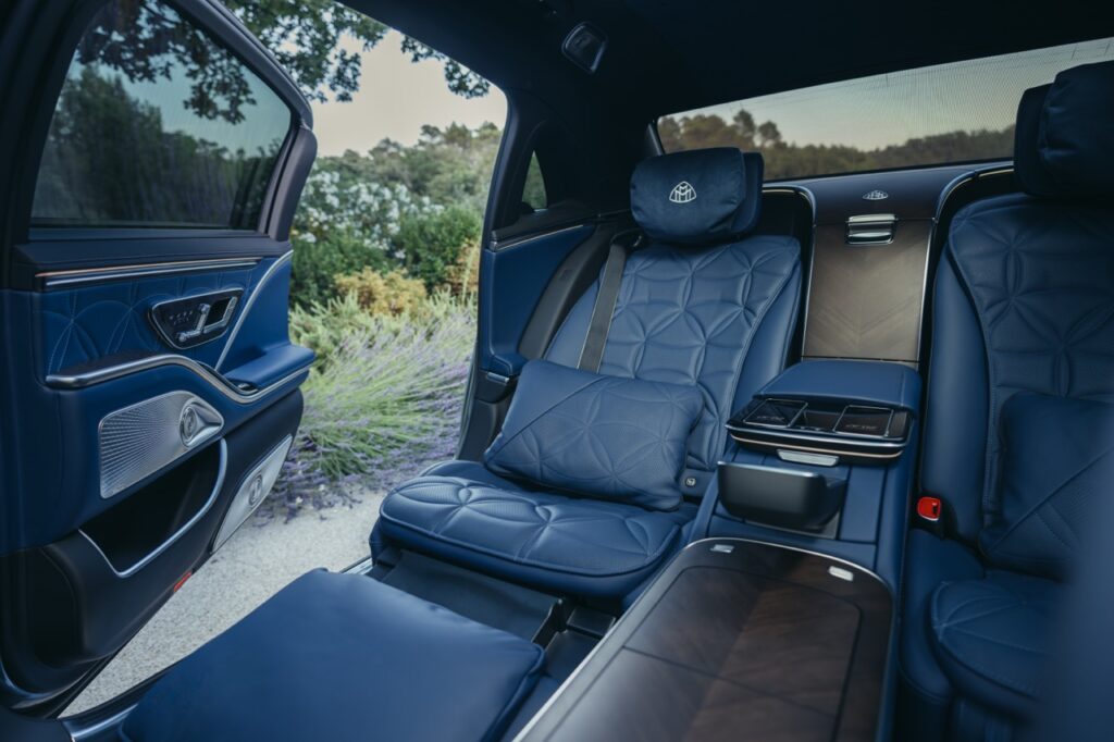 Yeni Mercedes-Maybach S-Class Tanıtıldı: İşte Tüm Özellikleri!