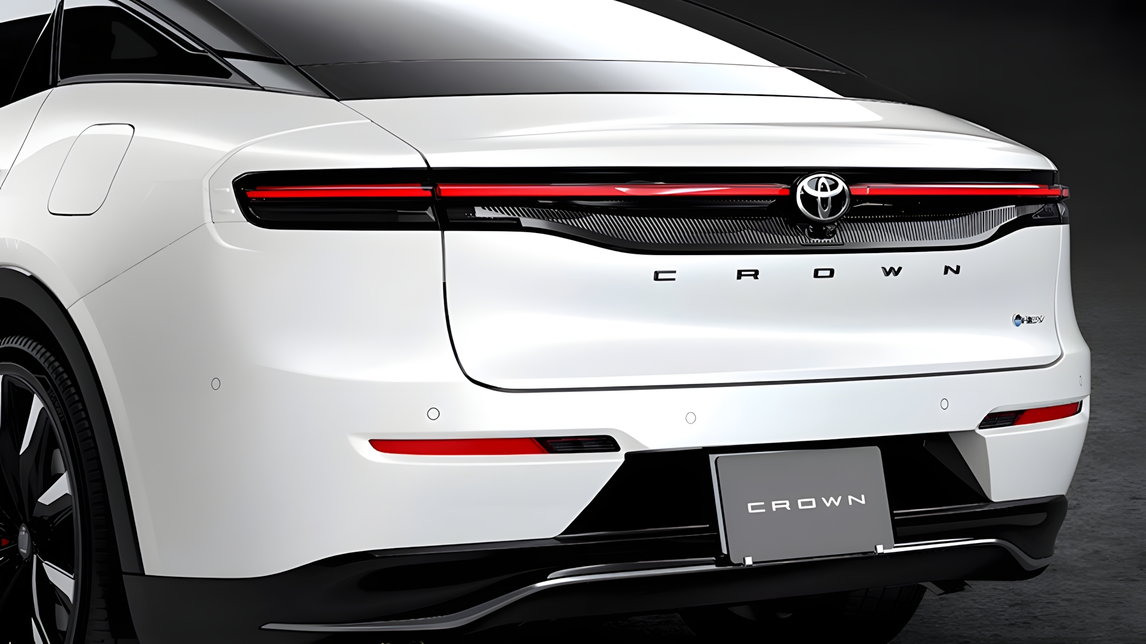 Toyota Crown Crossover 2027: Makyaj, Daha Güçlü Hibrit ve Yeni Donanımlar