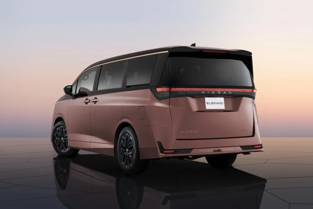 Nissan Elgrand Hibrit