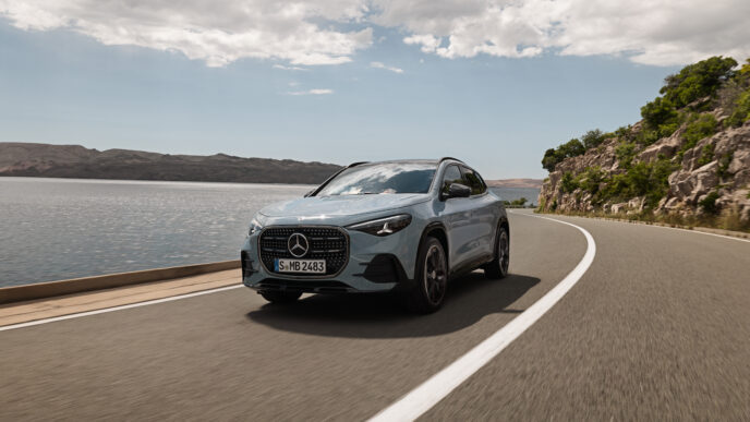 Yeni Mercedes-Benz GLA Tanıtıldı: 657 Km Menzil