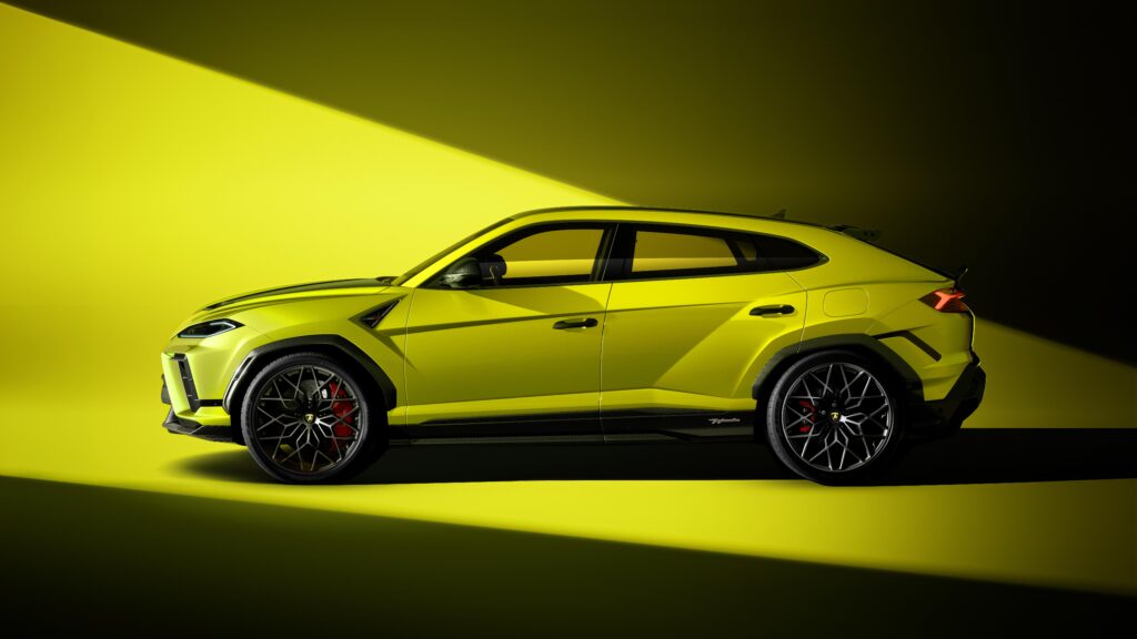 Dünyanın En Hızlı Süper SUV’u Sahneye Çıktı: Karşınızda Hibrit Lamborghini Urus SE Performante