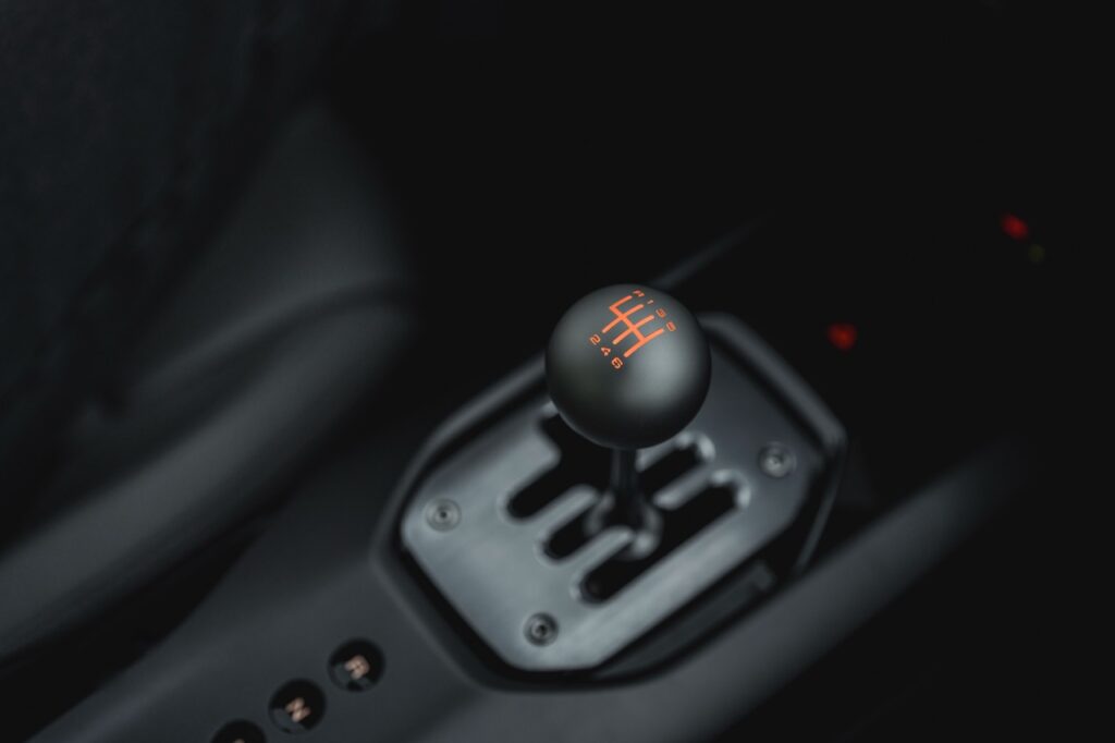 Ferrari 12Cilindri Manuale Tanıtıldı
