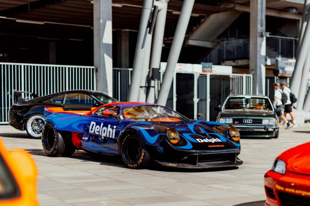 Delphi Art Car 2.0: Otomobil Tutkusu ve Sanat Avrupa Yollarında