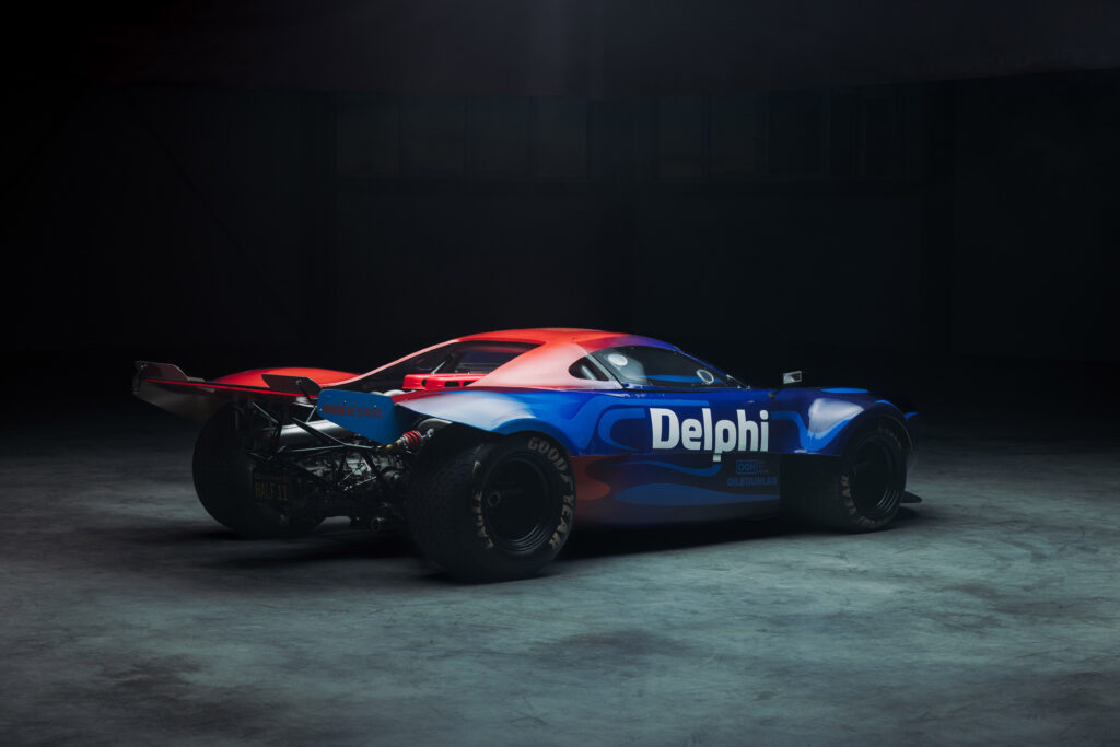 Delphi Art Car 2.0: Otomobil Tutkusu ve Sanat Avrupa Yollarında