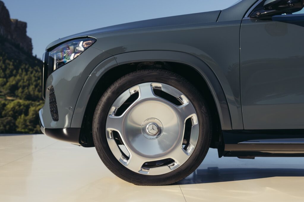 Yeni Mercedes-Maybach GLS Tanıtıldı