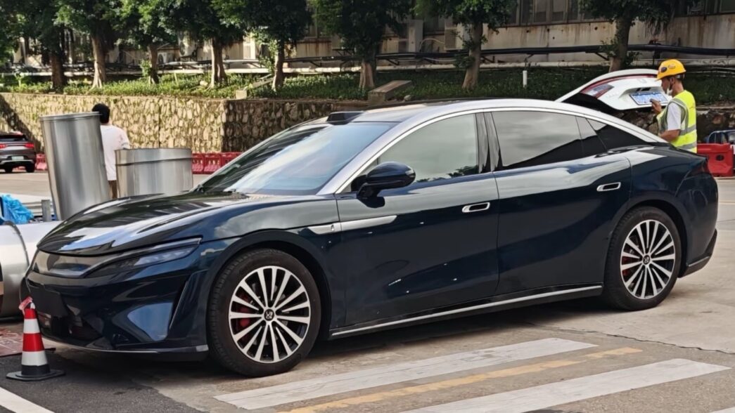 BYD Da Han Batarya: 725,9 kg'lık Dev Paket ve 1.008 km Menzil