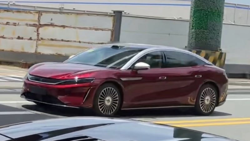 BYD Da Han Batarya: 725,9 kg'lık Dev Paket ve 1.008 km Menzil