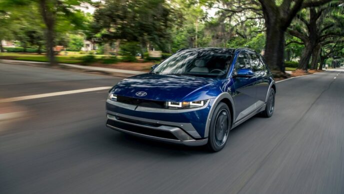 Hyundai IONIQ 5 Tükeniyor: Bayiler Stoksuz Kalıyor, Bekleme Listesi Başlıyor
