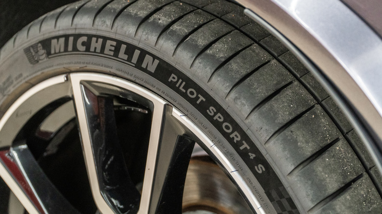Michelin Pilot Sport Lastikleri Neden Bu Kadar Popüler?