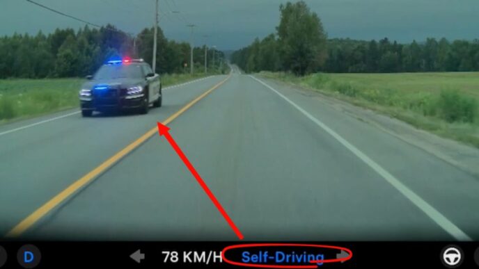 Tesla FSD Hız Cezası: Otonom Sürüş Modu Şoförü Cezalık Etti